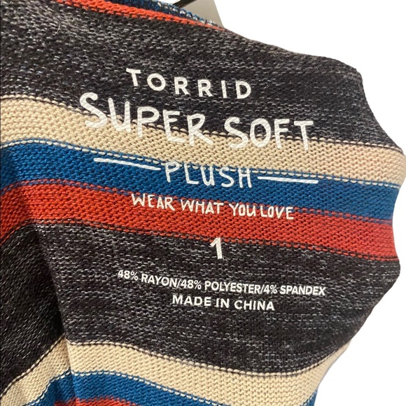 Torrid super soft striped top - Picture 5 of 6